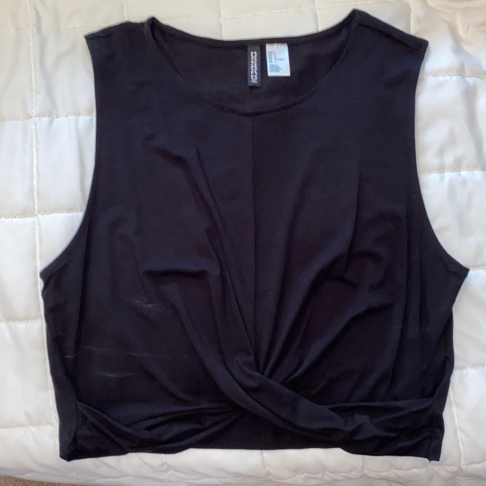 H&M crop top black size L